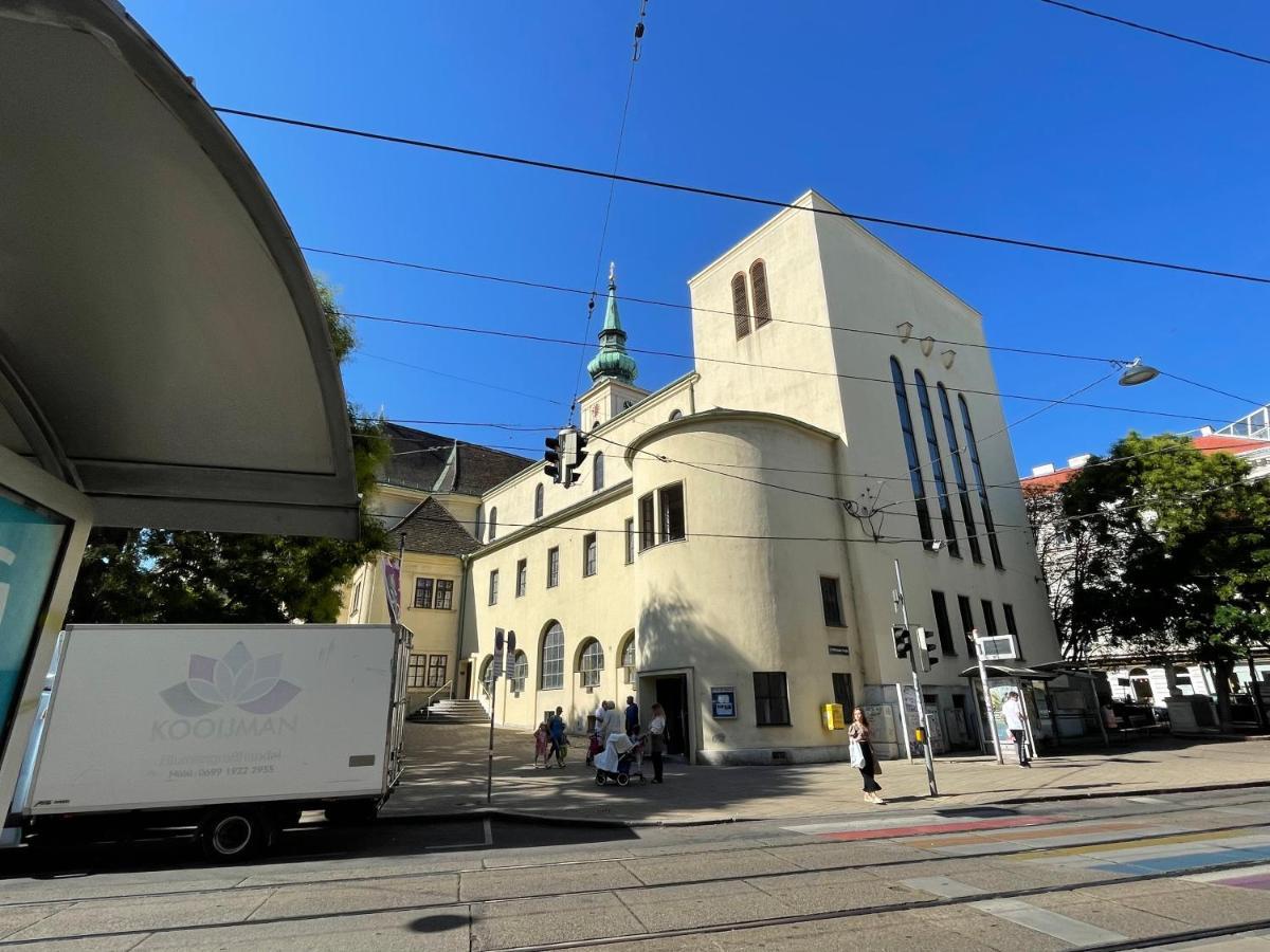 Apartment Cosy Located At Famous Kutschkermarkt Wien
